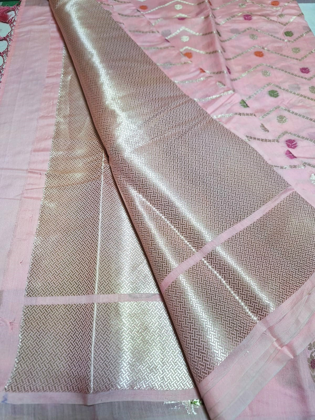 Pure Handloom Chiniya Silk - Light Pink with heavy Meenakari work