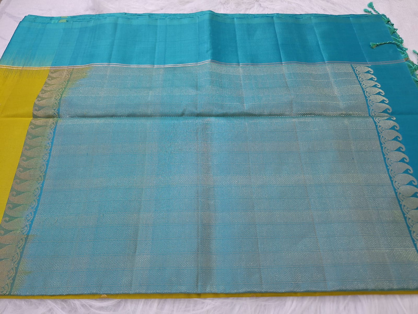 Pure Handloom Soft Silk - Parrot Green & Ocean Blue Gandaberundu motifs