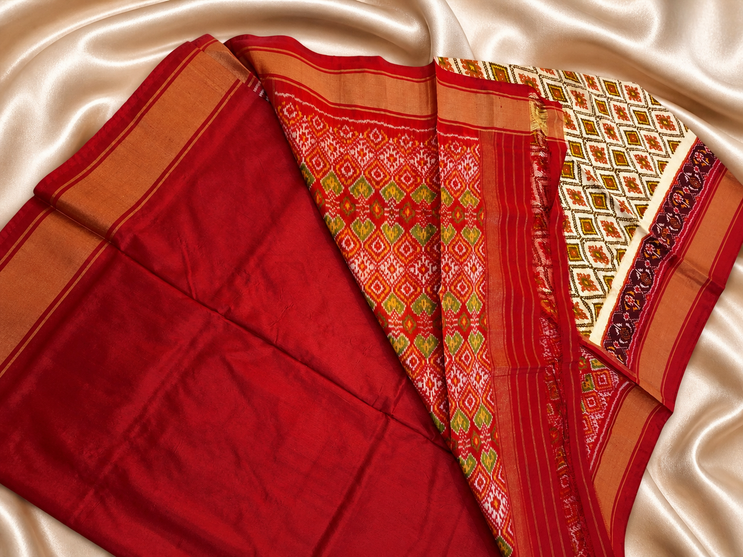 Pure Handloom Pochampally Ikat - Geometric Pattern Ivory-Red-Maroon