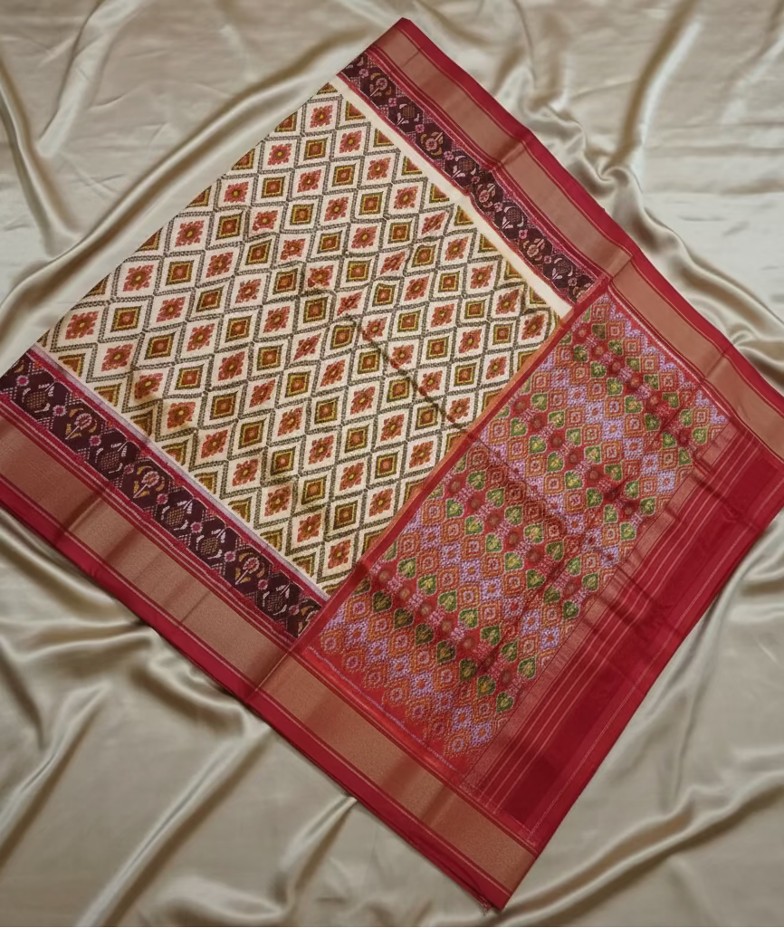 Pure Handloom Pochampally Ikat - Geometric Pattern Ivory-Red-Maroon