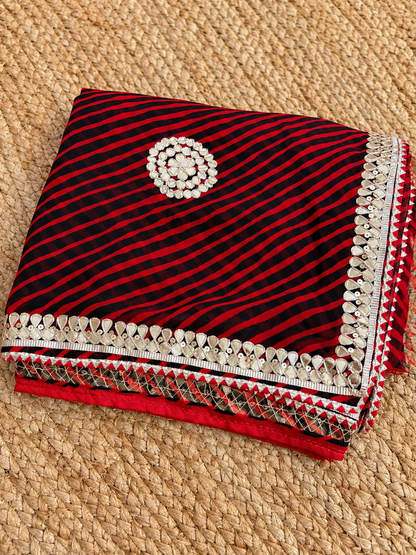 Leheriya Saree - Black & Red Medley
