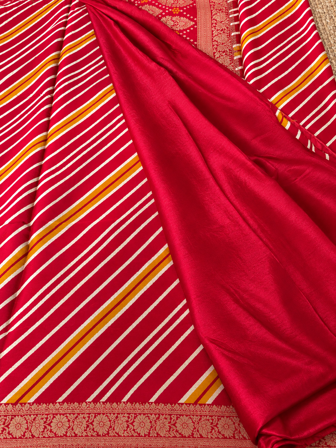 Banarasi Crepe - Red Designer Leheriya pattern