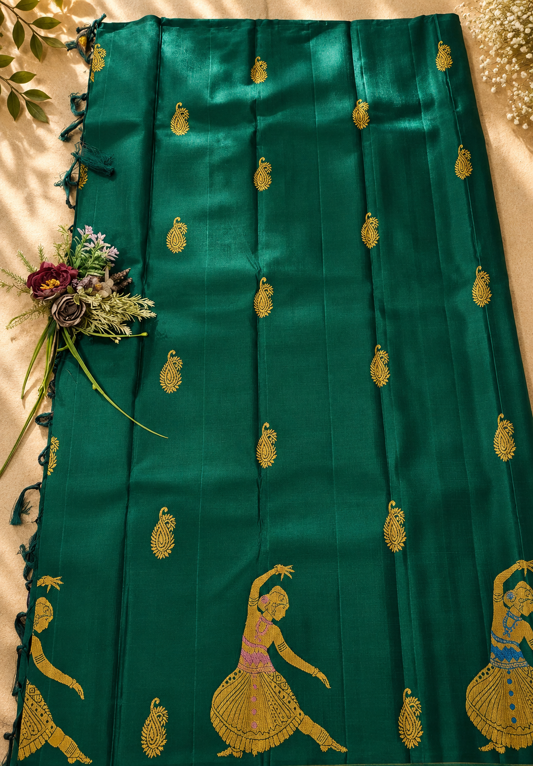 Pure Handloom Kanjeevaram Silk - Bottle Green Dancing doll with big designer bootas