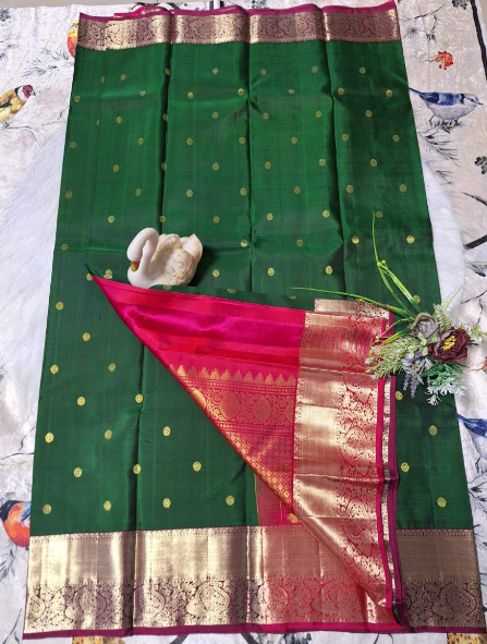 Pure Handloom Kanjeevaram Silk - Emerald Green & Pink with Rudraksh Boota