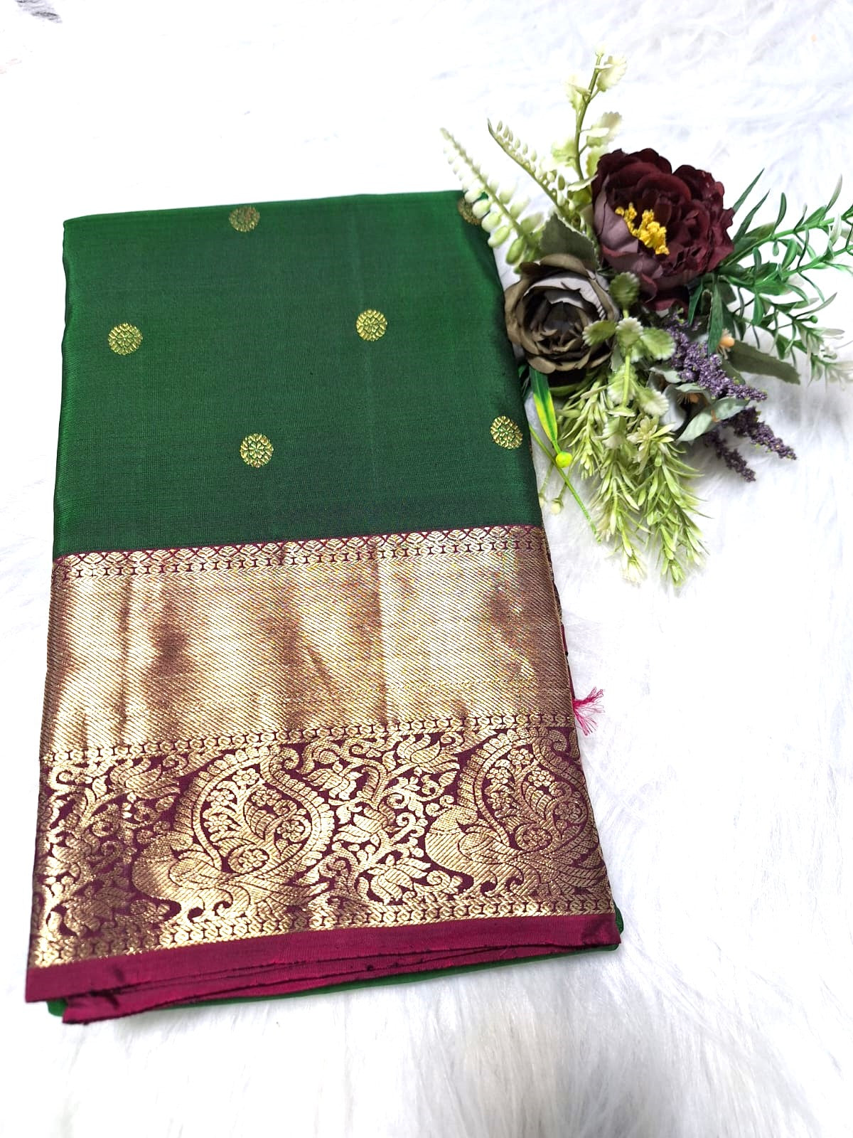 Pure Handloom Kanjeevaram Silk - Emerald Green & Pink with Rudraksh Boota