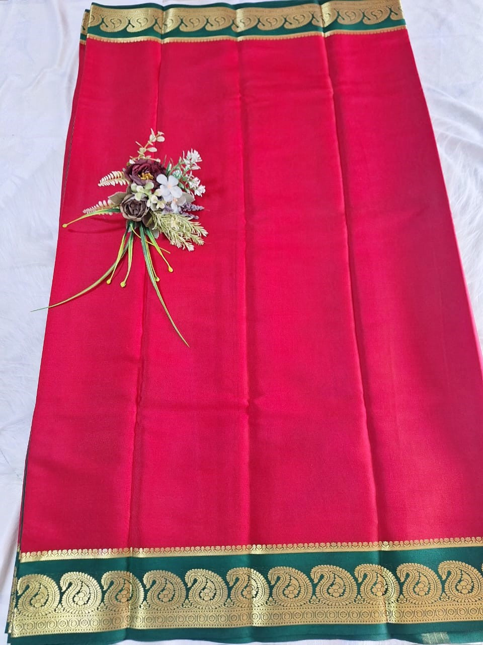 Pure Mysore Crepe Silk - Minimalist Red & Green Kairi Border