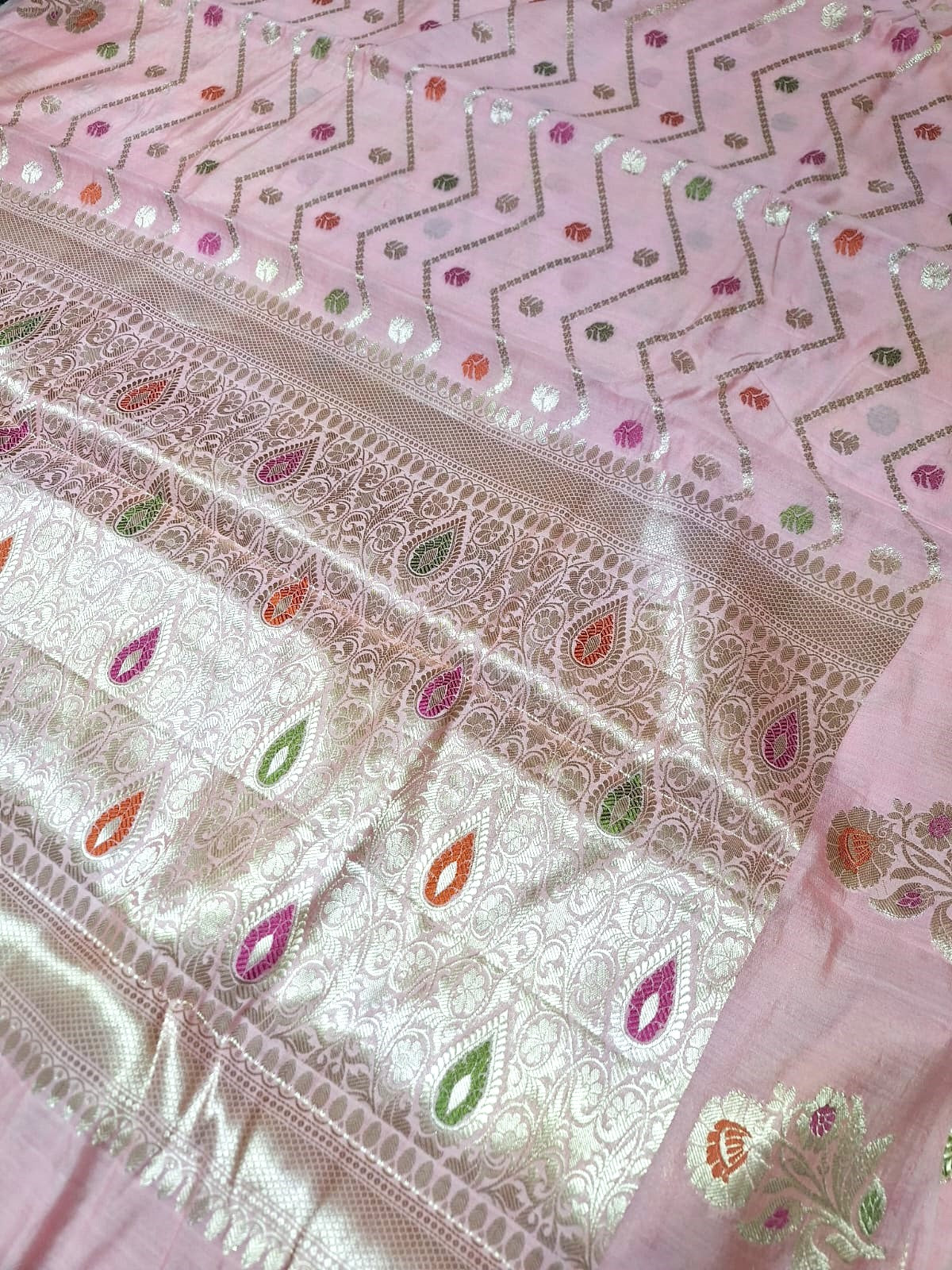 Pure Handloom Chiniya Silk - Light Pink with heavy Meenakari work