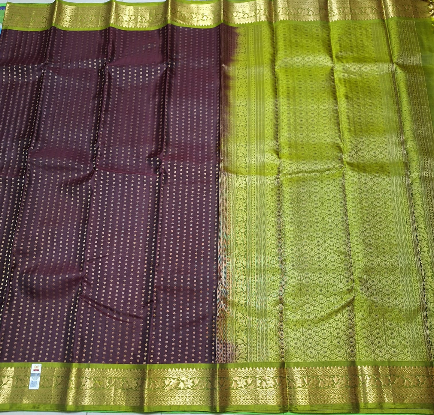 Pure Handloom Soft Silk - Maroon-Green 1000 boota with Kanchi border