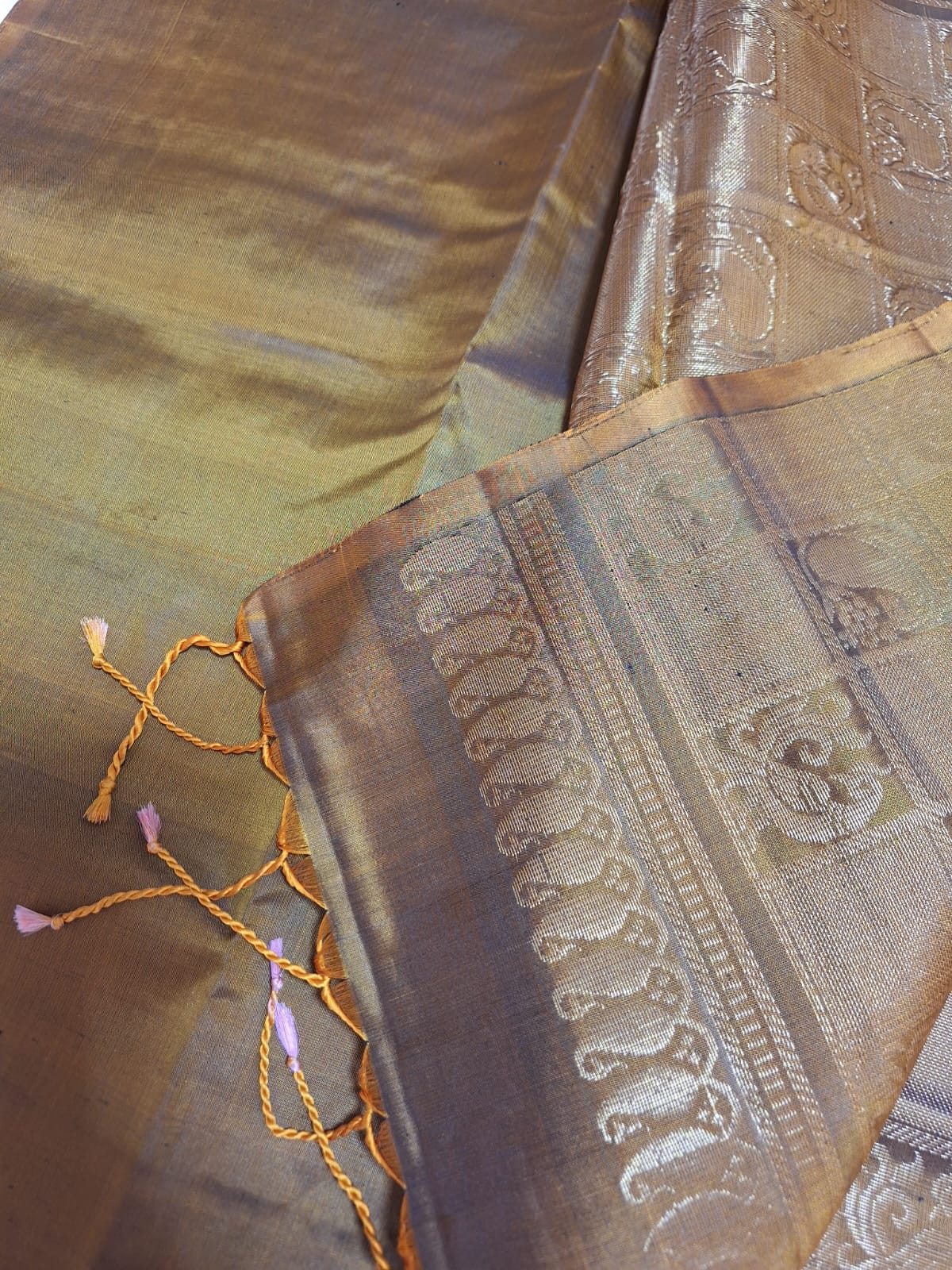 Pure Handloom Soft Silk - Bronze Gold Classic