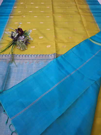 Pure Handloom Soft Silk - Parrot Green & Ocean Blue Gandaberundu motifs