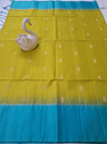 Pure Handloom Soft Silk - Parrot Green & Ocean Blue Gandaberundu motifs