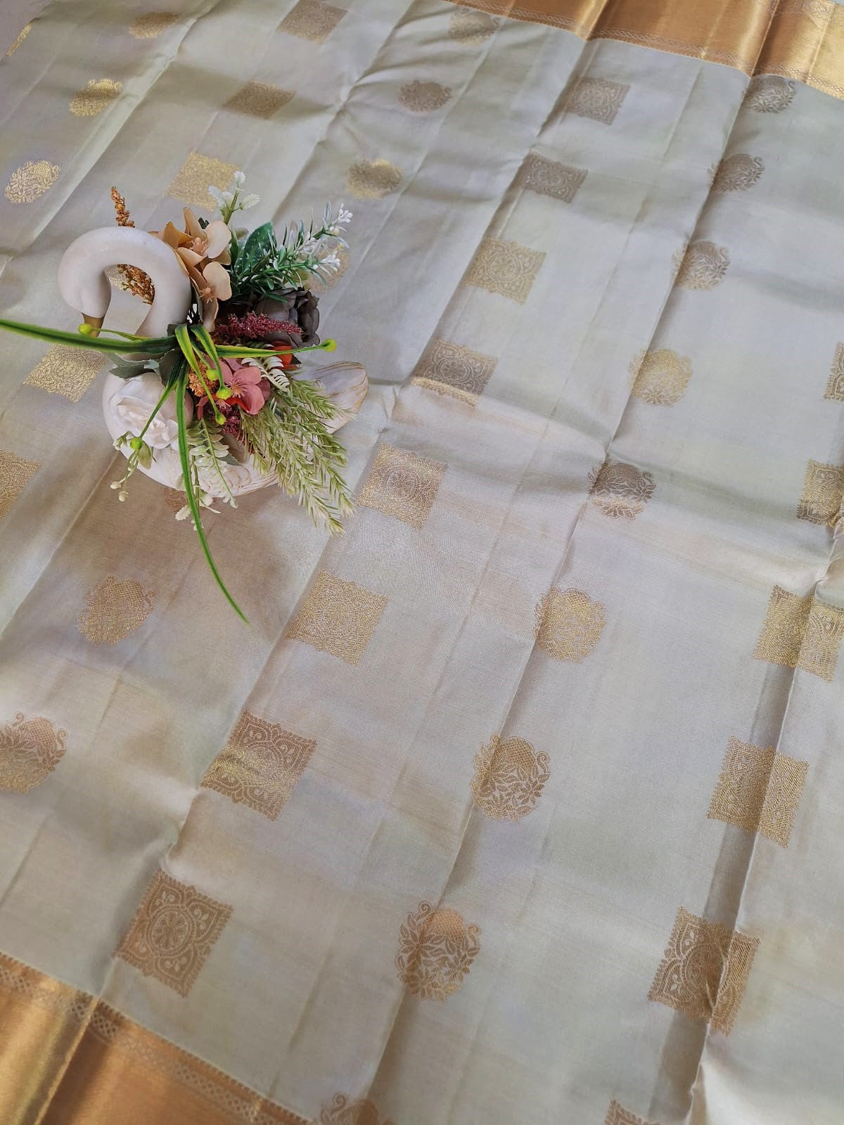 Pure Handloom Kanjeevaram Silk - Pastel Green with Golden Zari Border
