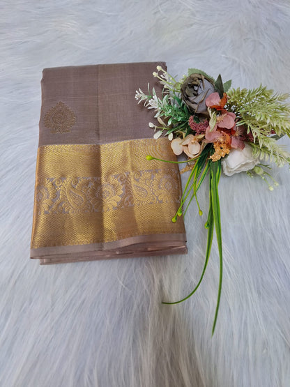 Pure Kanjeevaram Handloom Silk - Mauve & Golden Spades Motifs