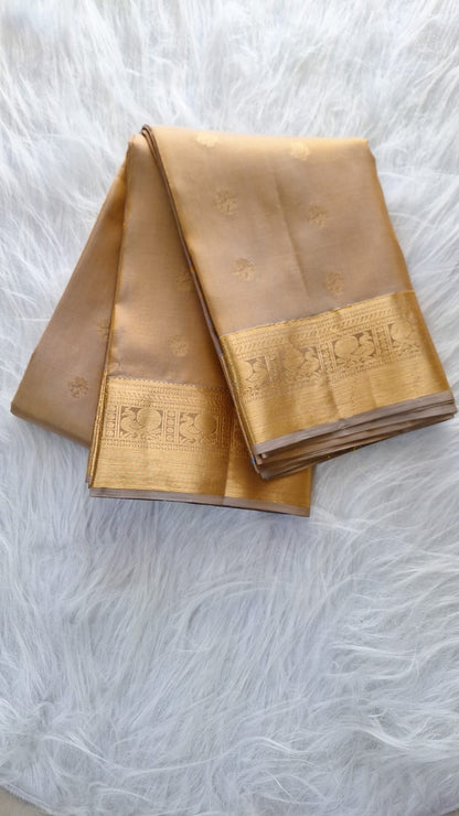Pure Handloom Kanjeevaram Silk - Golden Floral boota Beauty