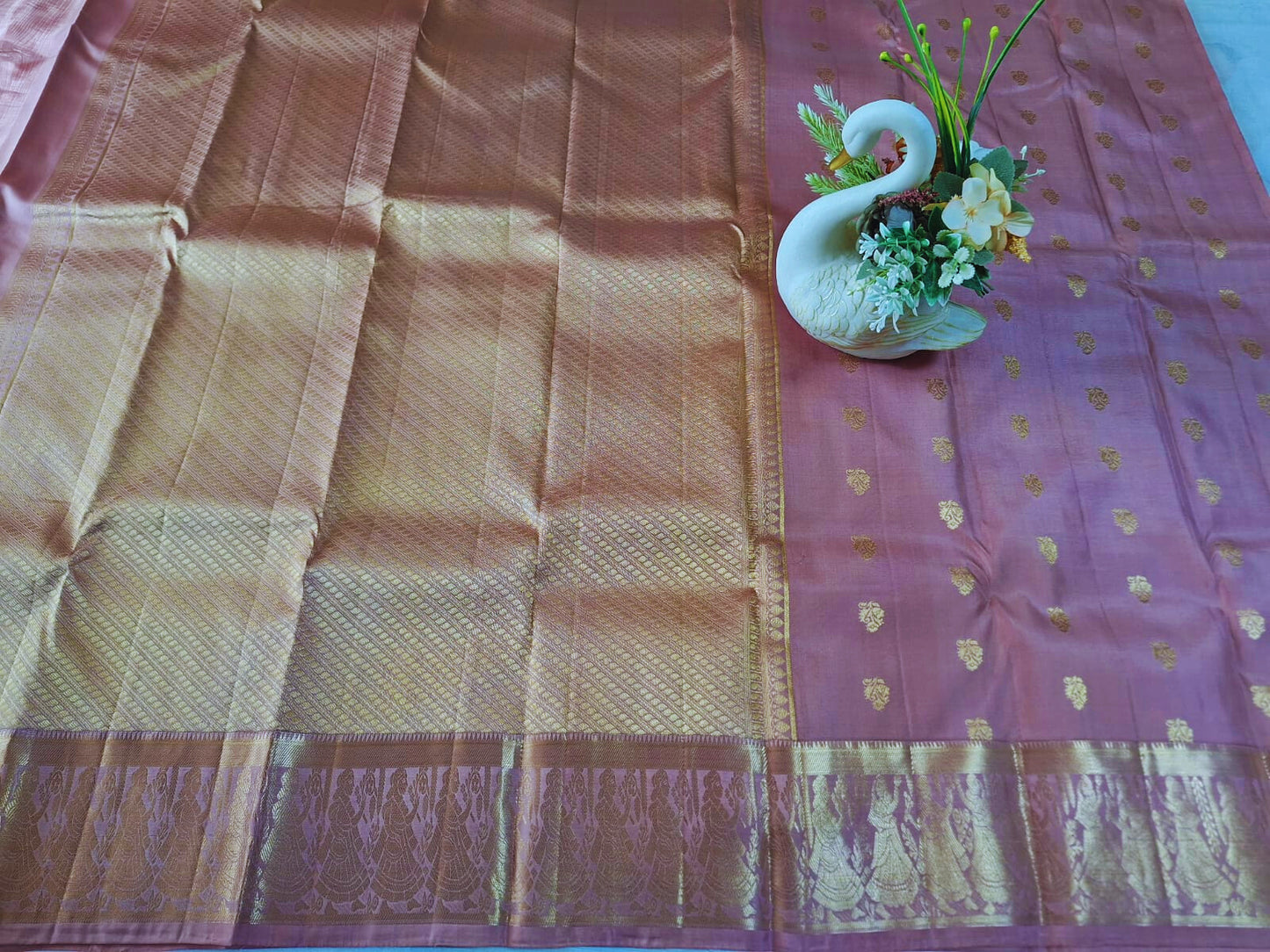 Pure Handloom Kanjeevaram - Dusty Rose Pink Temple theme Border