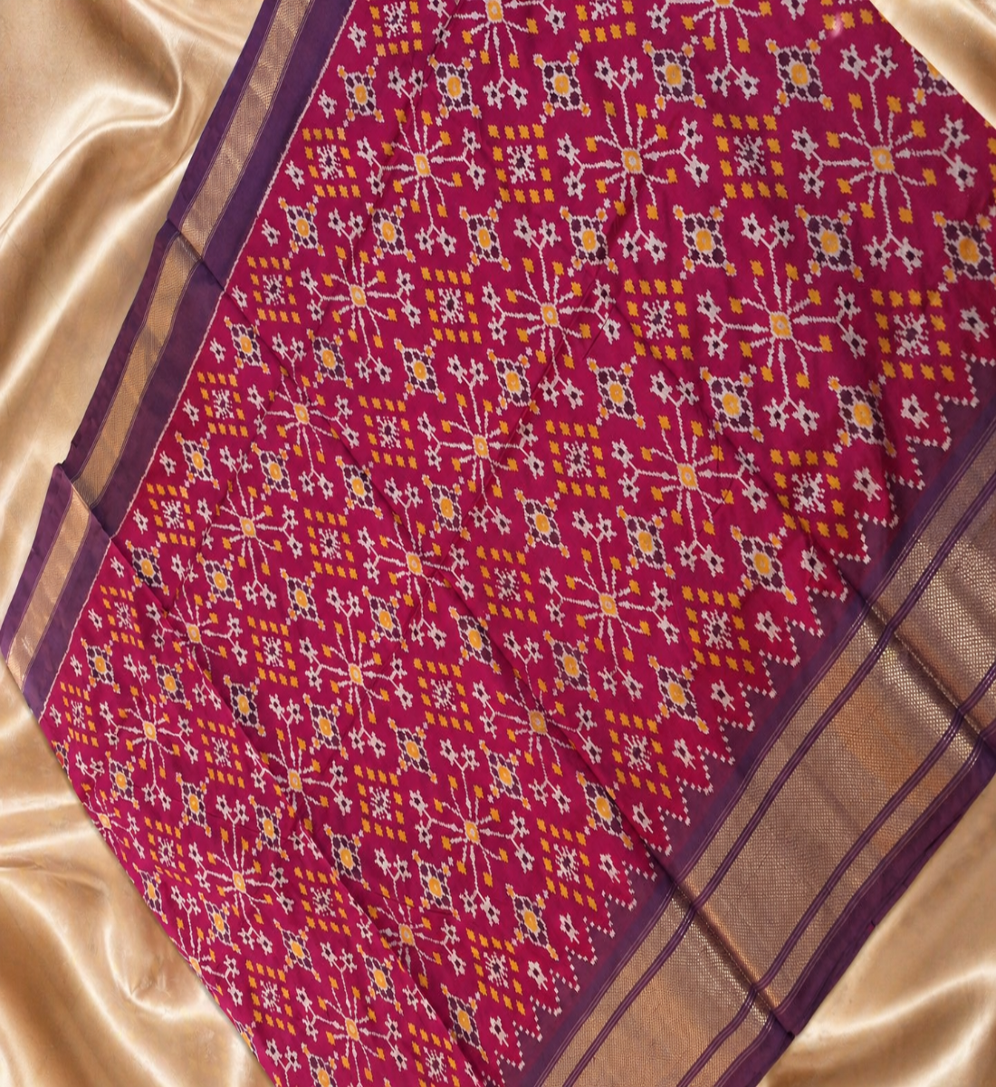 Pure Handloom Pochampally Ikat - Patola style Pink & Purple