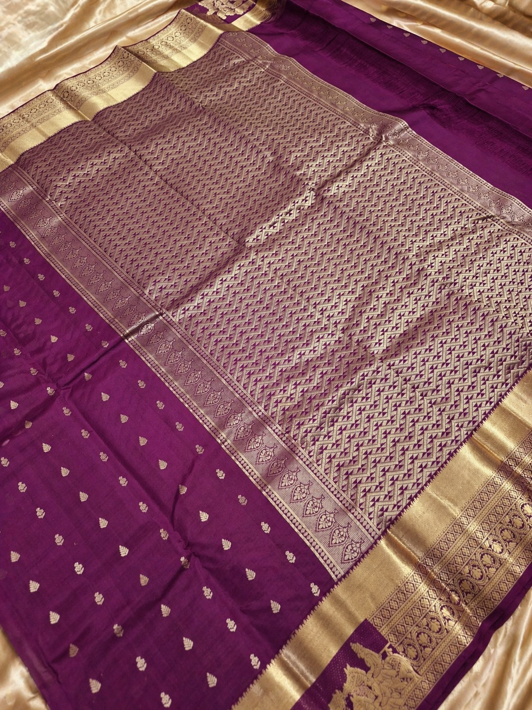 Pure Kanjeevaram Silk - Royal Wedding Story - Magenta & Gold