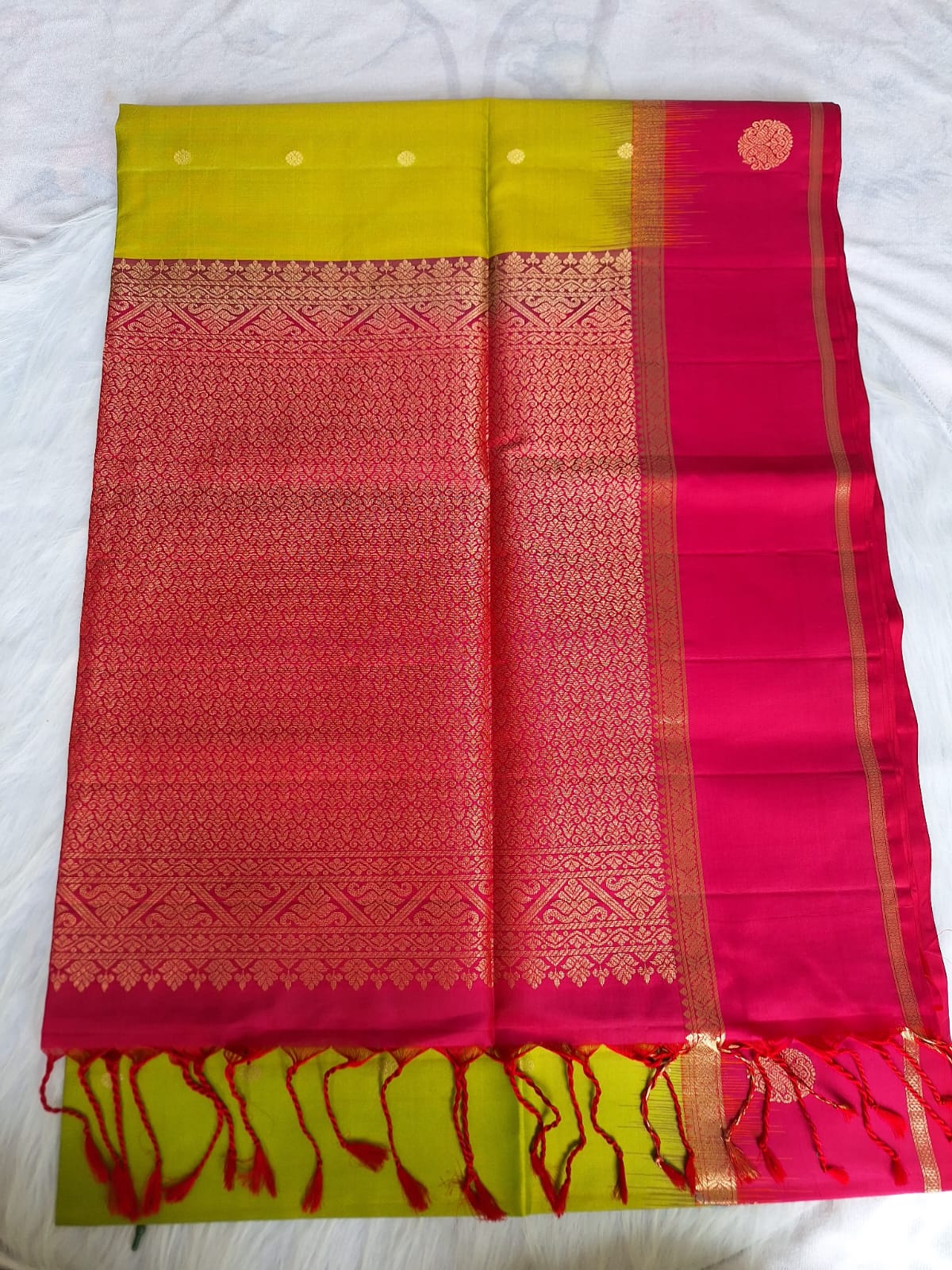 Pure Handloom Soft SIlk - Parrot Green & pink Rudraksh Gandaberundu motifs
