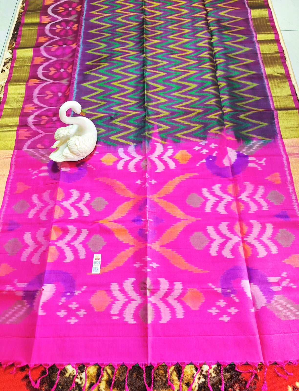Pure Handloom Soft Silk-Mulitcolor-Pink Pochampally Ikat