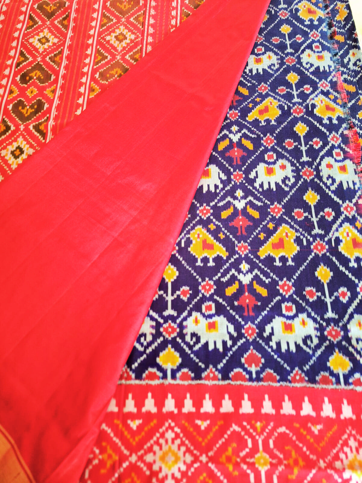 Pure Handloom Pochampally Ikat - Multi Figure cross Pattern