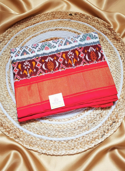Pure Handloom Pochampally Ikat - Rhombus White Red & Maroon
