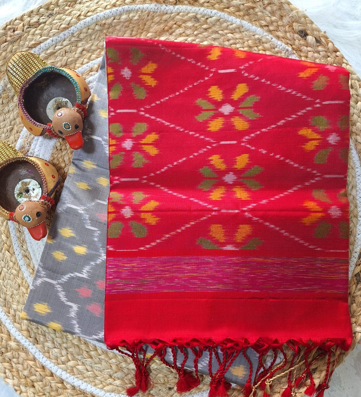 Pure Handloom Soft Silk - Grey-Red Pochampally Ikat pattern