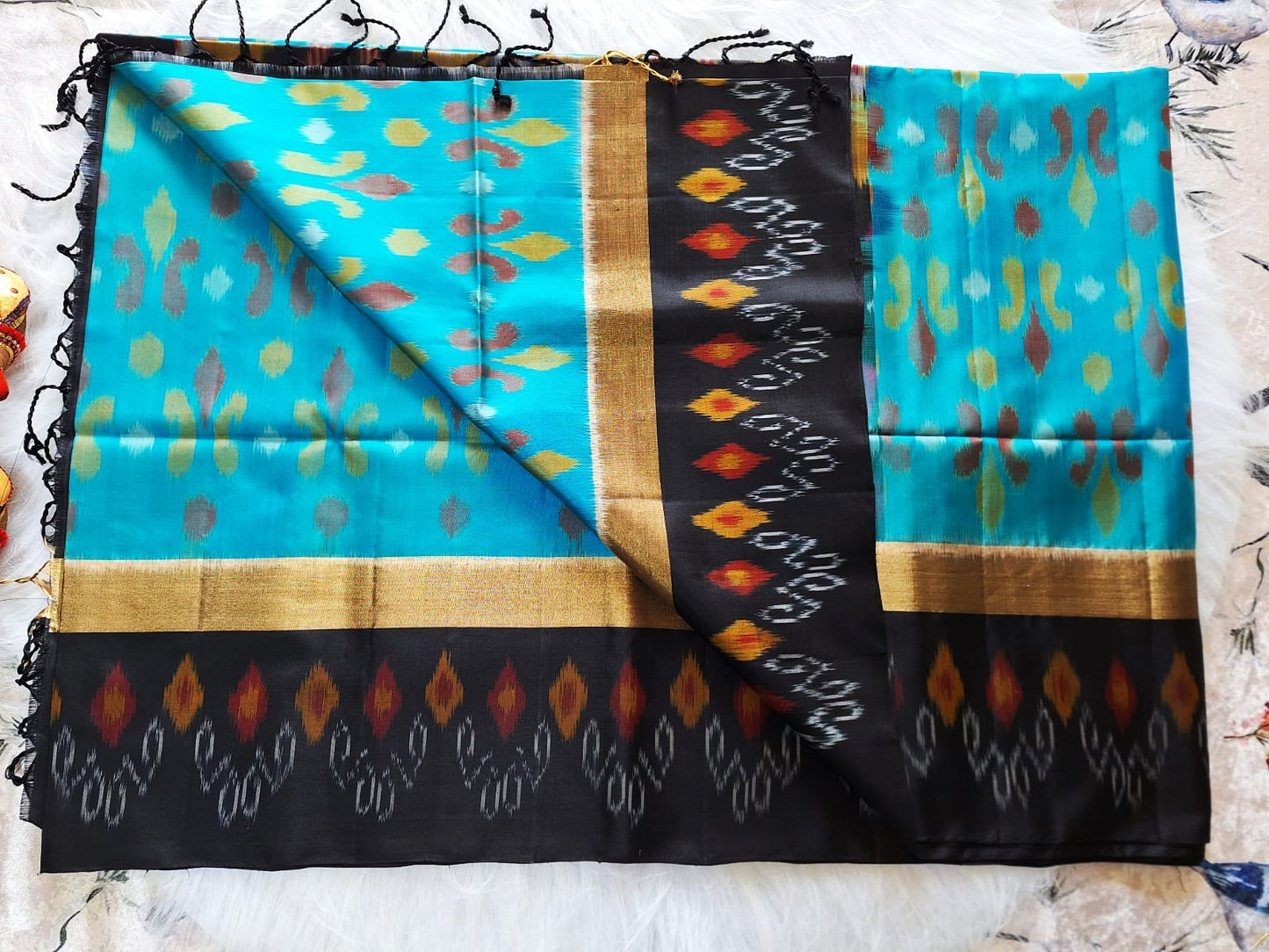 Pure Handloom Soft Silk - Blue-Black Pochampally Ikat pattern