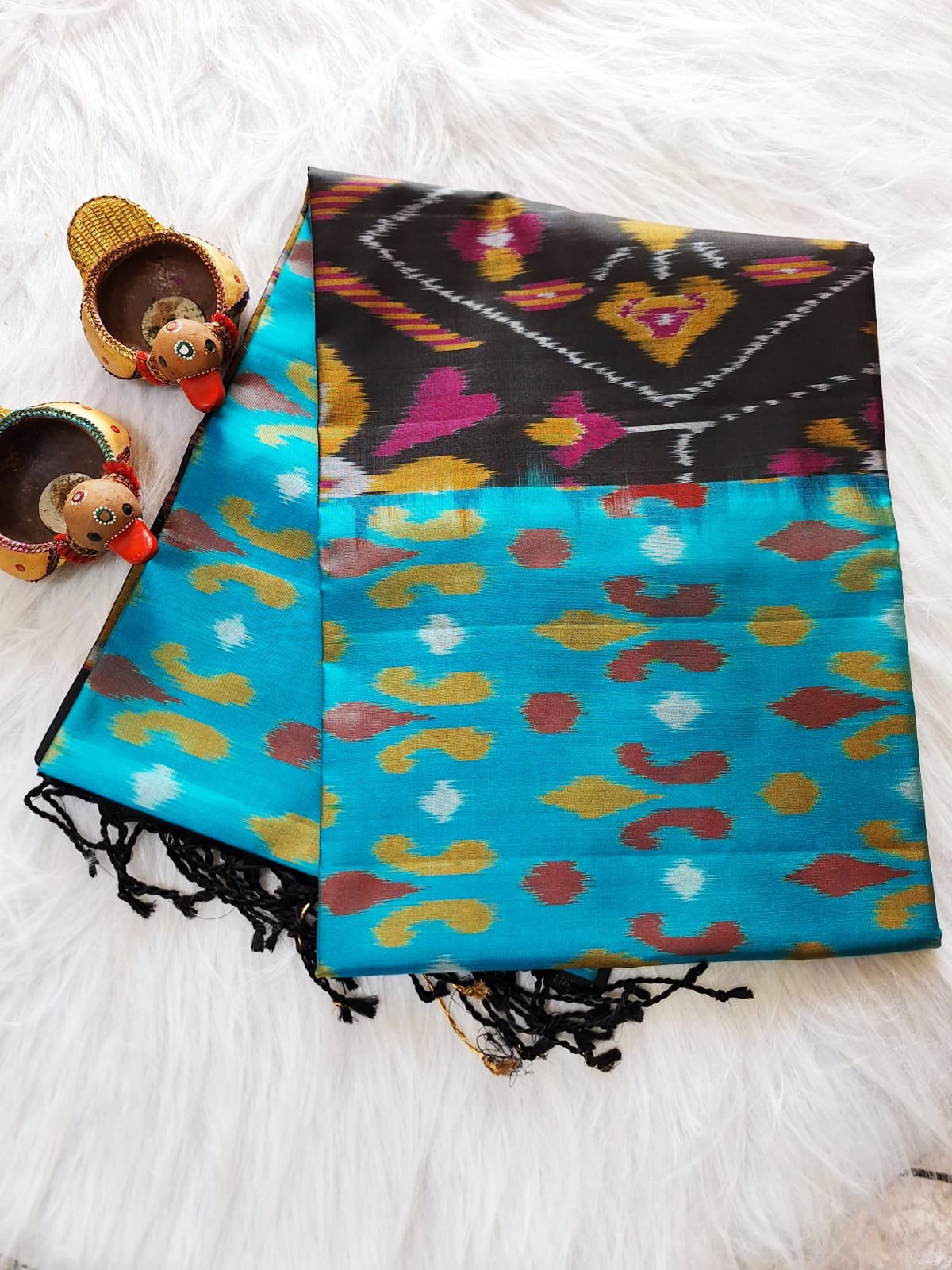 Pure Handloom Soft Silk - Blue-Black Pochampally Ikat pattern