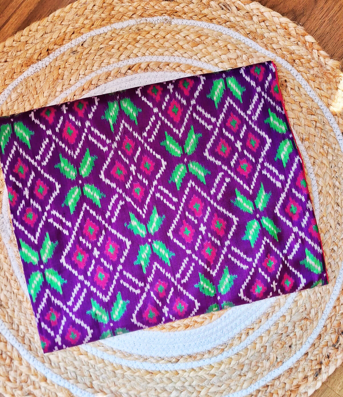Pure Handloom Pochampally Ikat - Rangoli motifs - Purple with Pink